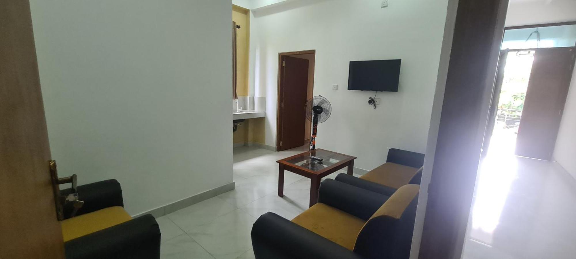 Ceylon Lodge - Airport Transit Hostel Negombo Dış mekan fotoğraf