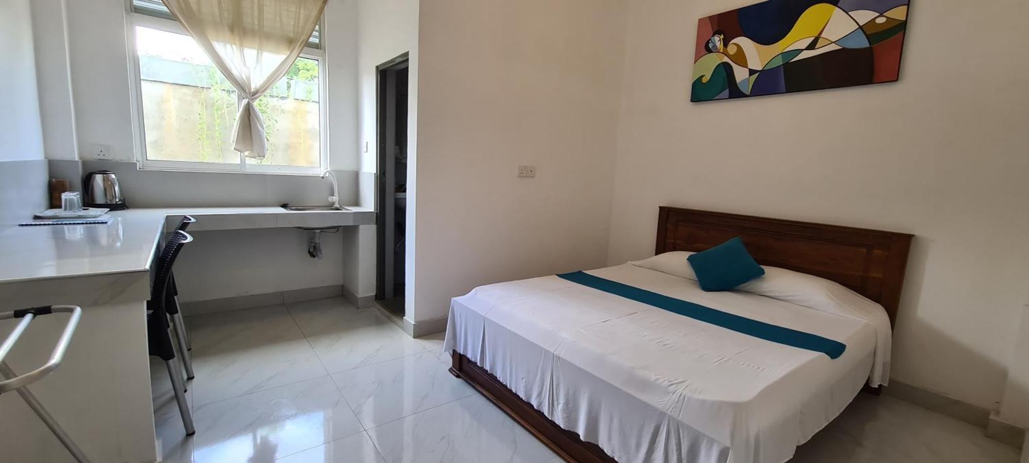Ceylon Lodge - Airport Transit Hostel Negombo Dış mekan fotoğraf
